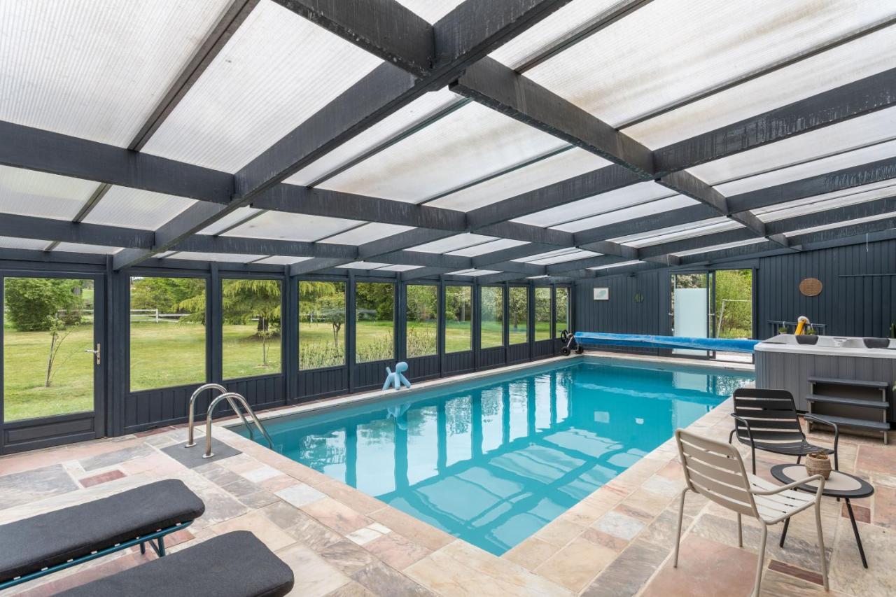La Villa Du Golf - Avec Piscine Couverte Chauffee Et Jacuzzi Le Tronchet (Ille-et-Vilaine) Exterior foto